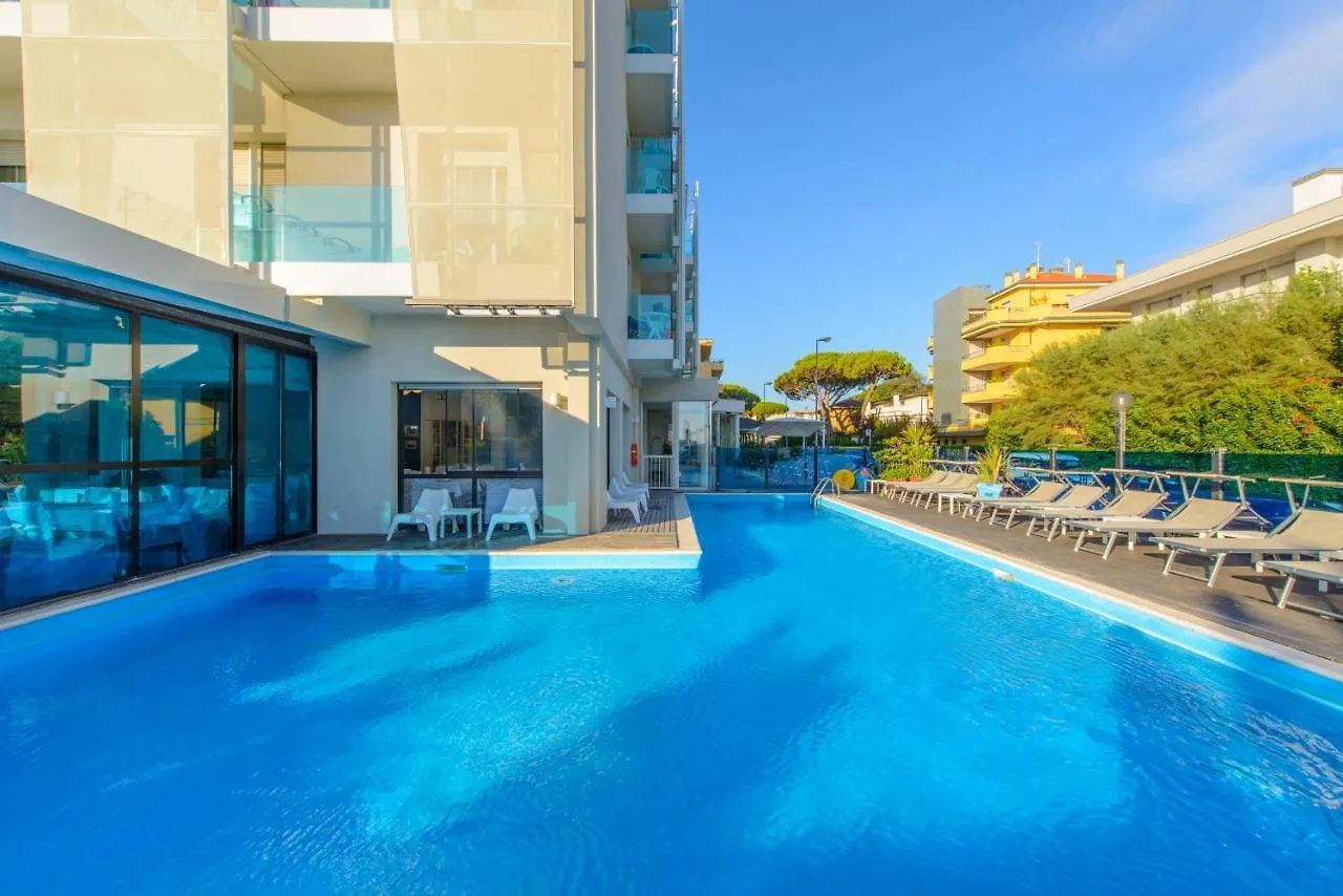 Hotel Giulietta Riccione 3*,  Italy
